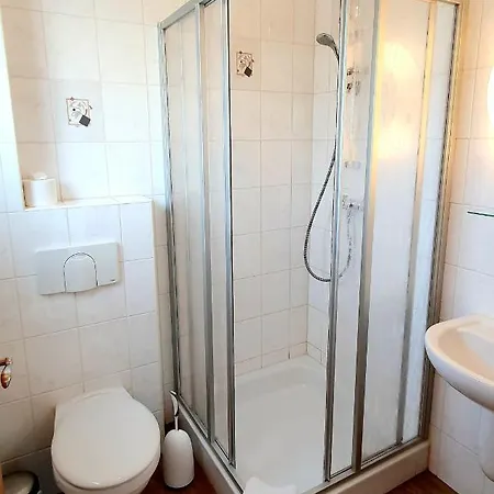 Strandlaeufer Darsser Weg ホームステイ ツィングシュト