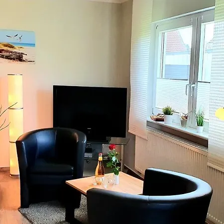 ホームステイ Strandlaeufer Darsser Weg