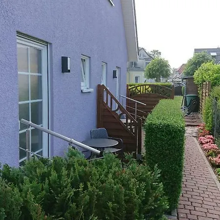 Strandlaeufer Darsser Weg ホームステイ